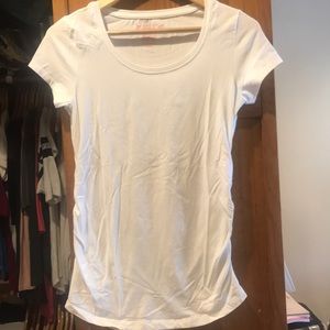 Maternity short sleeve t-shirt